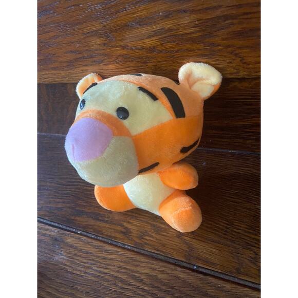 NWOT Winnie the Pooh Plush Tigger the Tiger Stuffed Animal Toy Gift Kid Boy Girl - Picture 3 of 4